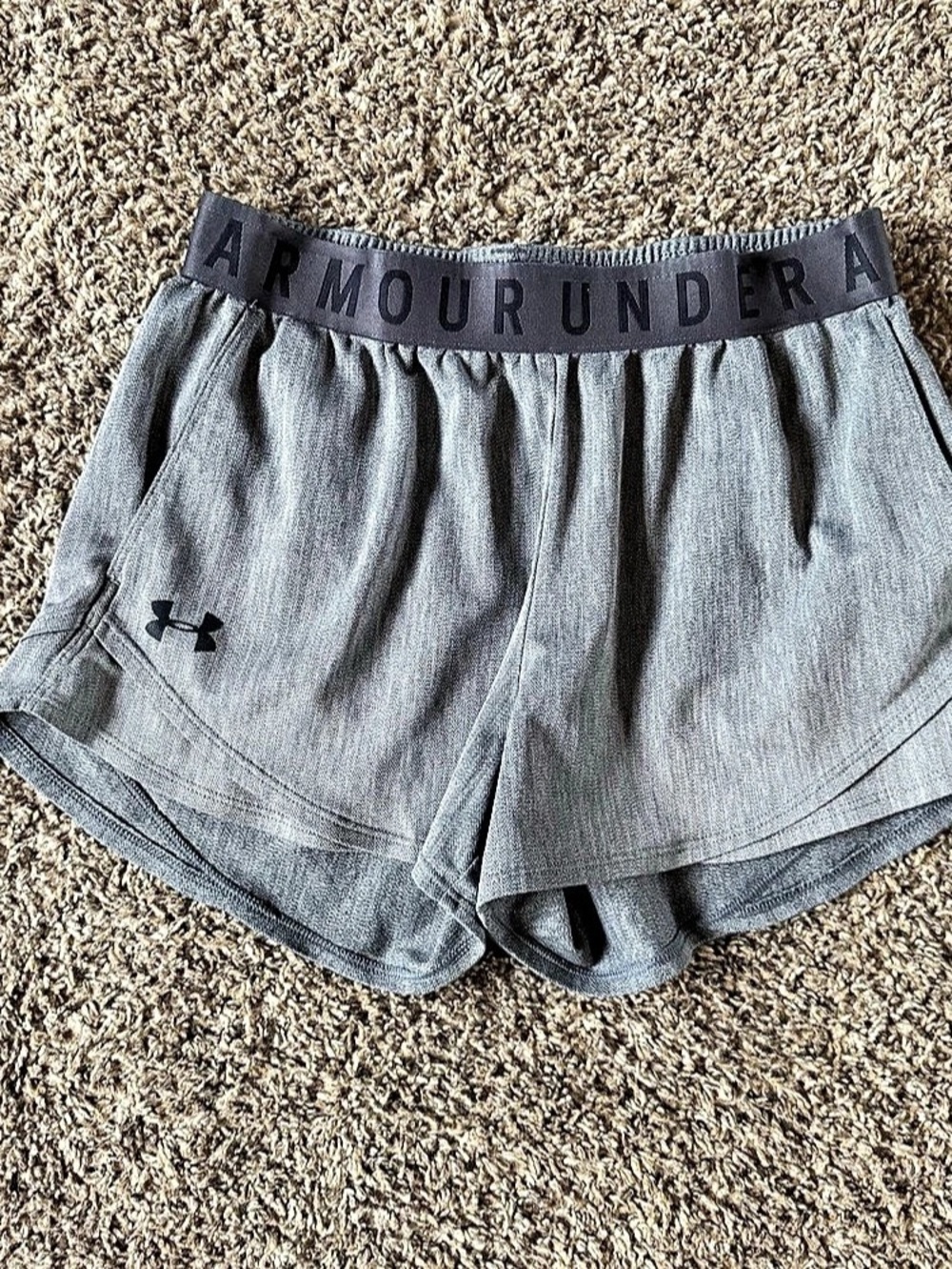 Under Armour Women’s Gray Solid Running Shorts Drawstring Elastic Waist S